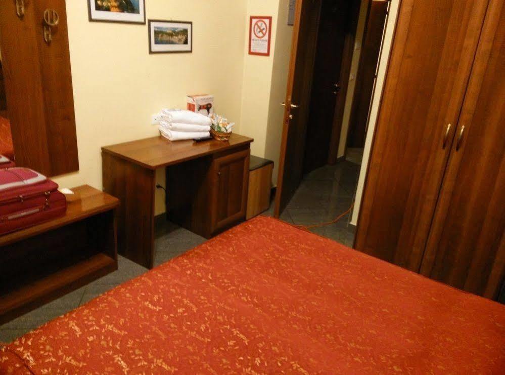 B&B Rudy Center Roma Esterno foto