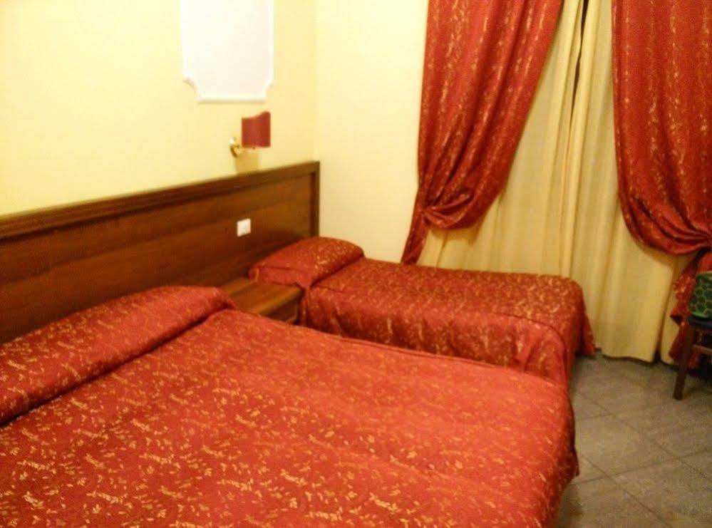 B&B Rudy Center Roma Esterno foto
